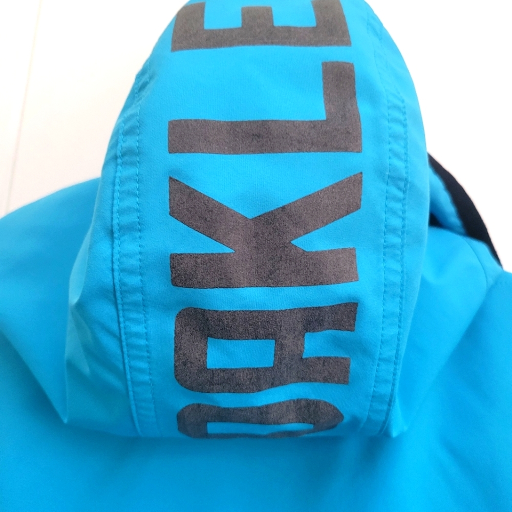 Men's Oakley blue Rotation jacket. Size small regular fit. - Picture 6 of 14